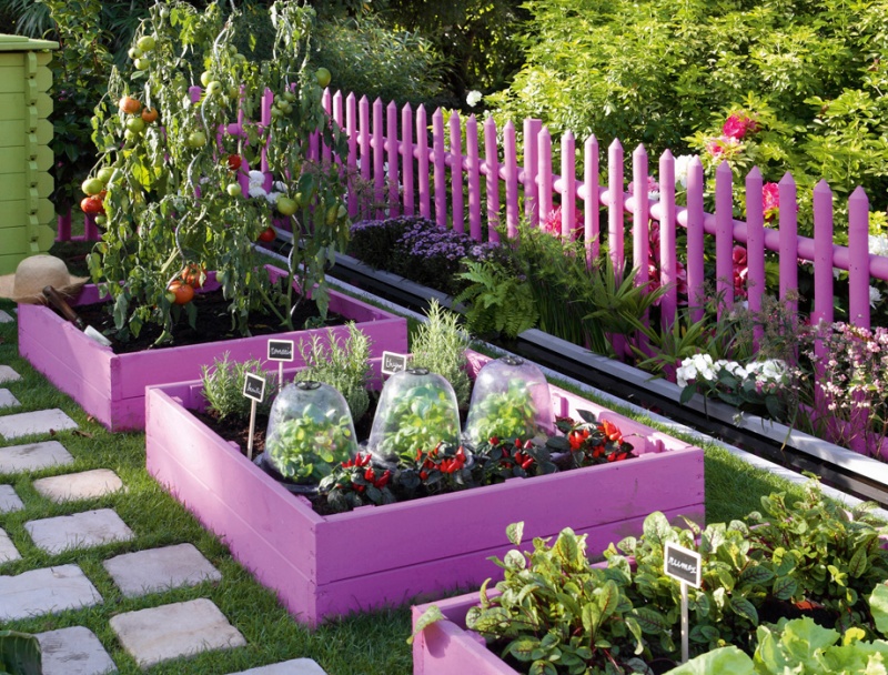Charming Girlish Garden Design