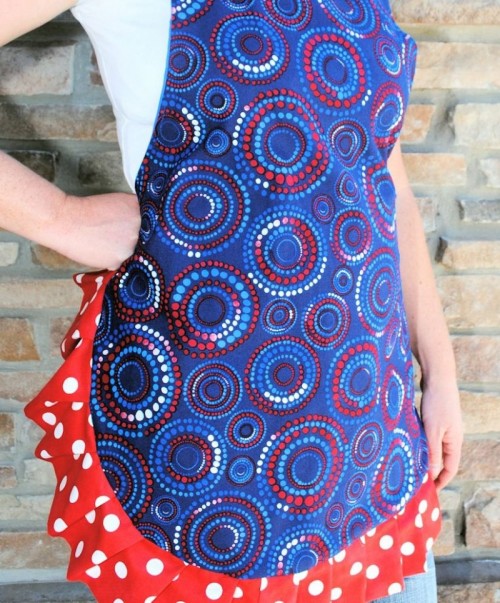 4th July apron (via crazylittleprojects)
