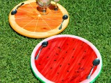round fruit trays