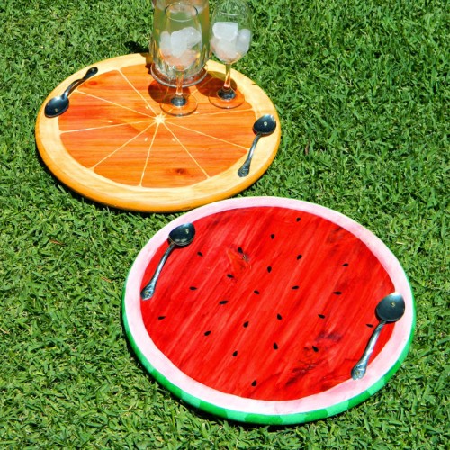 round fruit trays (via markmontanoblogs)