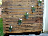 garden slat wall