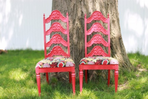 Before & After – Cool Makeover Of Garage Sale Chairs From