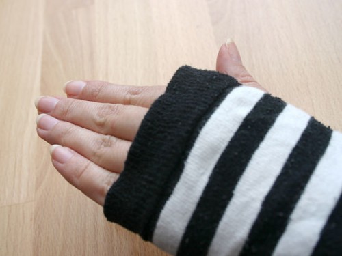 arm warmers of socks (via wikihow)