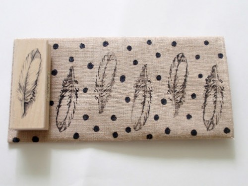 Cool Diy Feather Patterned Clutch