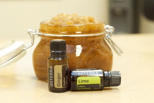 ginger lime brown sugar scrub (via doterrablog)