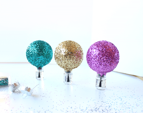 Cool DIY Glittery Ornaments For Christmas