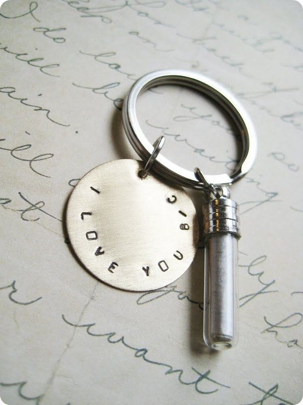 mesage in a bottle key ring