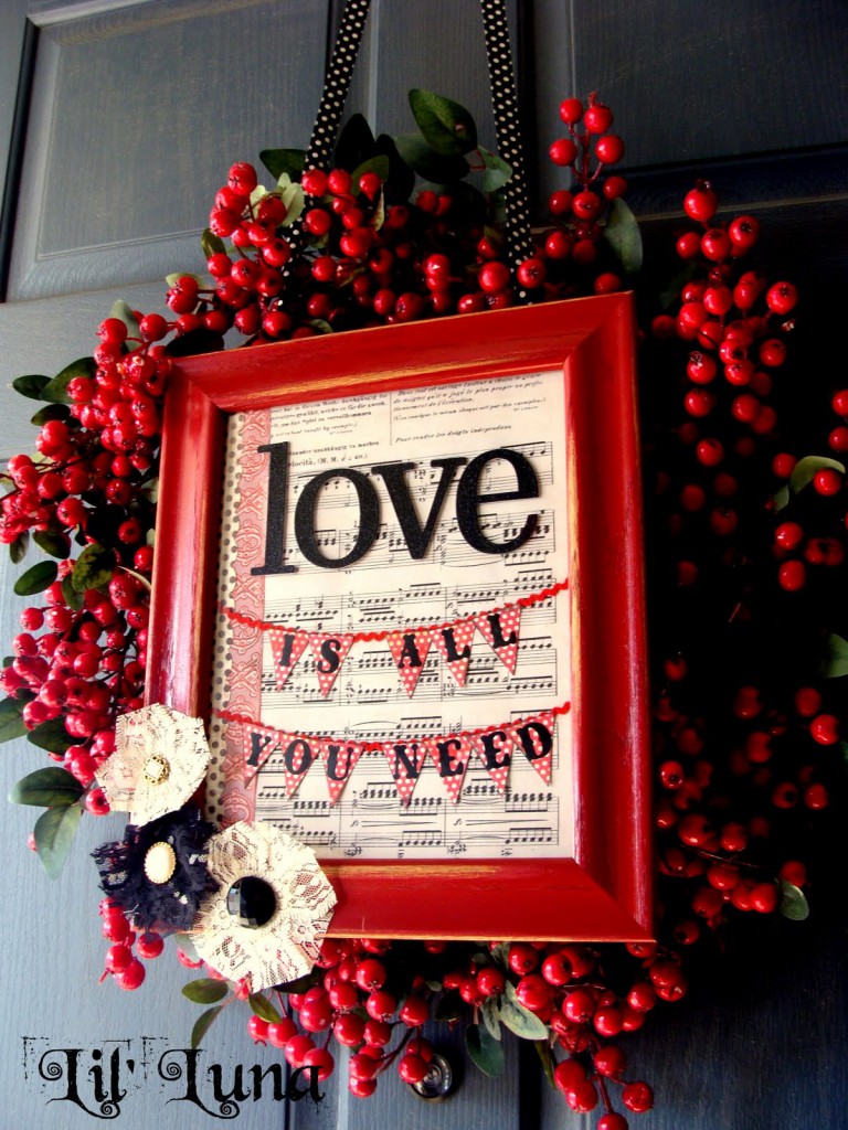 DIY Valentines Frame Wreath
