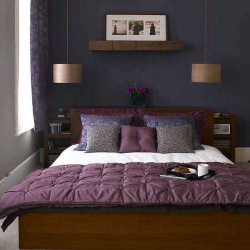 copper bedside hanging lamps add a chic touch thanks to metallic shades and an elegant shape