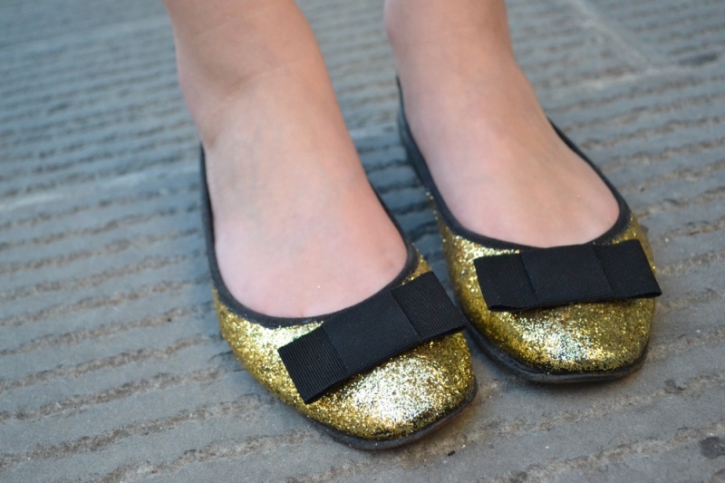 glittered flats with bows