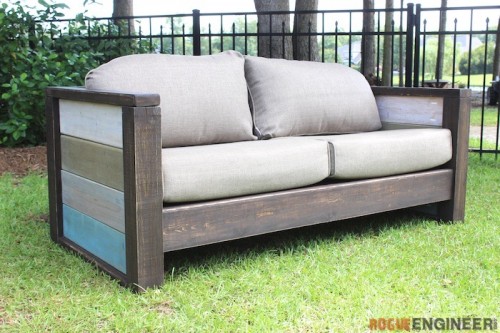 Cozy DIY Wood Plank Loveseat With Free Plans