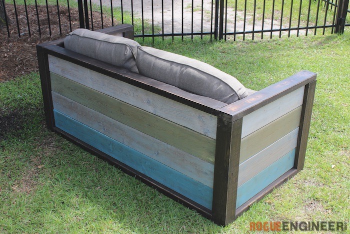 Cozy diy wood plank loveseat with free plans  3
