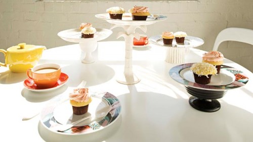 Crazy DIY Cakestands You Can Make In An Hour