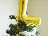 balloon tree topper