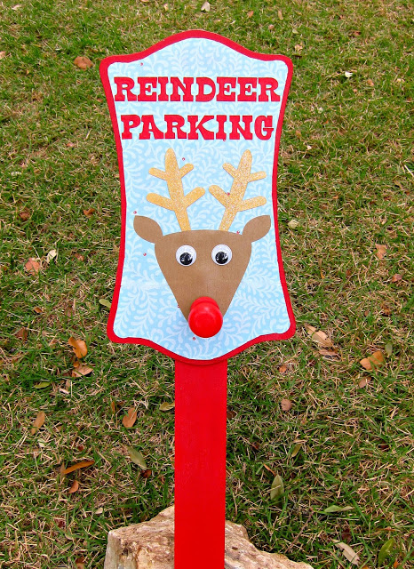 Christmas lawn sign