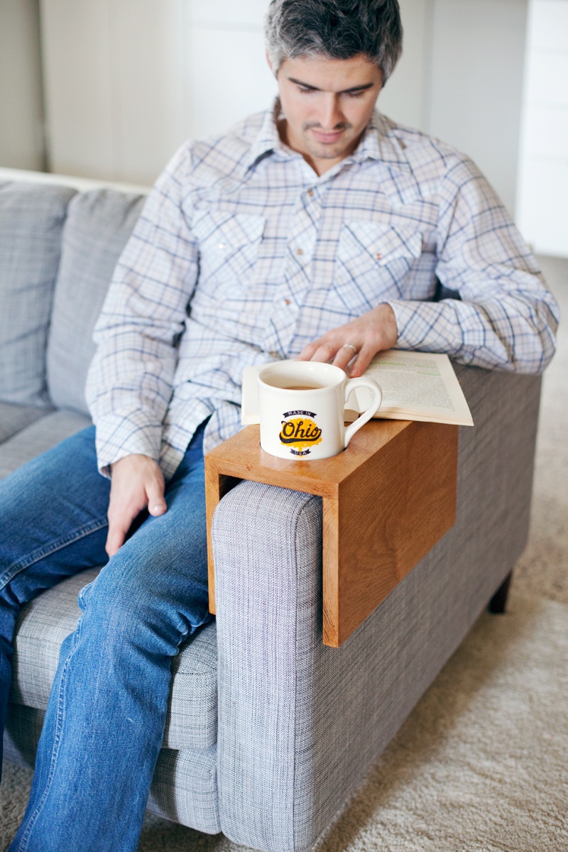 wooden sofa cup holder (via abeautifulmess)