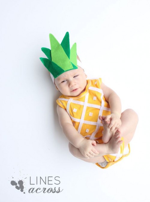 pineapple costume (via linesacross)