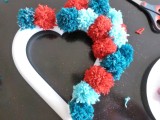 Cute Diy Pompoms Wreath For Valentines Day