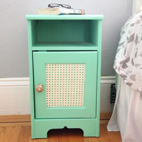 turquoise nightstand (via crafthabit)