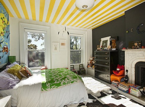 Decorating Ceiling With Stripes