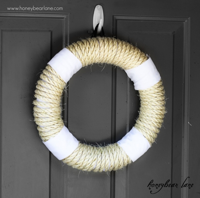 rope wreath (via honeybearlane)
