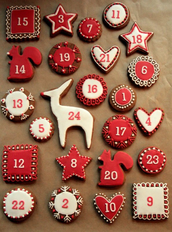 gingerbread cookies calendar (via butcherbakerblog)
