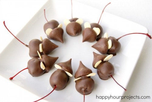 chocolate mice (via happyhourprojects)