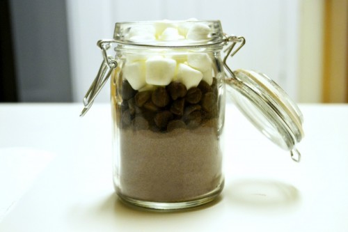 hot cocoa jar (via sparkandchemistry)