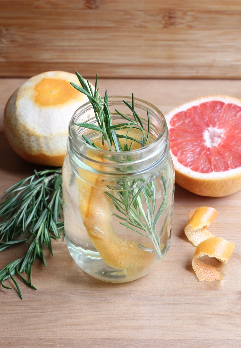 grapefruit and rosemary cleaner