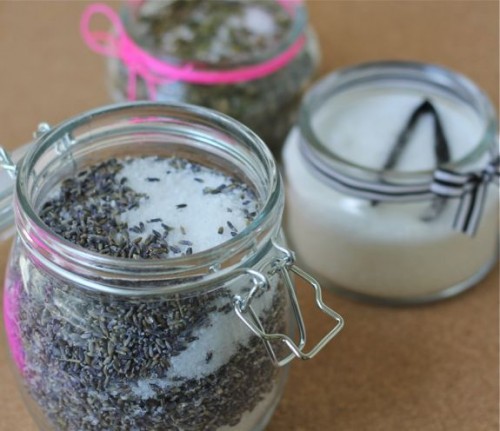 herbal bath salts (via henryhappened)