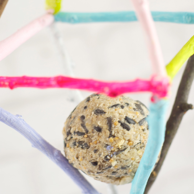 Picture Of diy colorful rustic bird feeders  7
