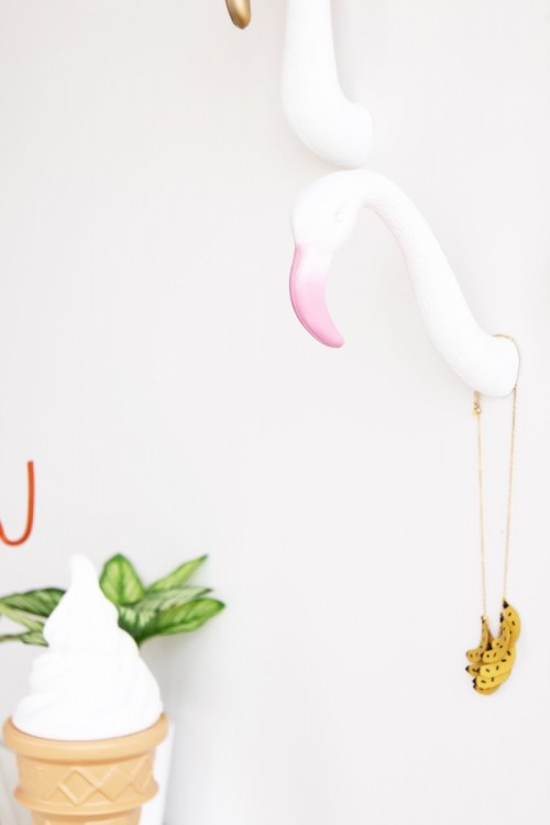 Creative And Fun DIY Flamingo Wall Hooks