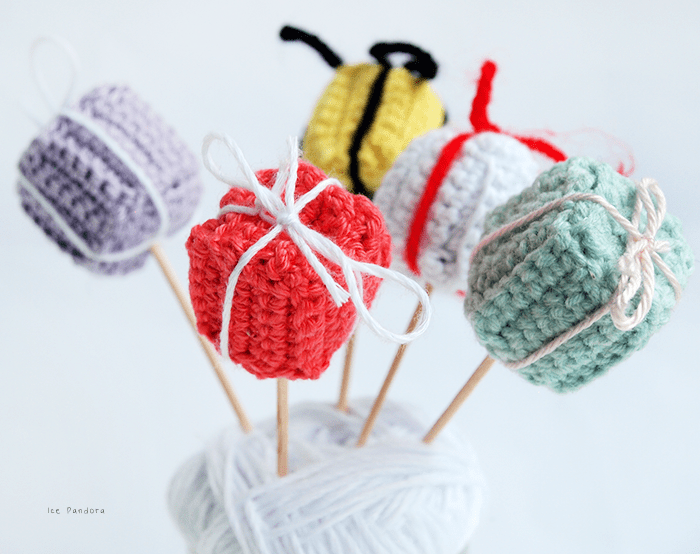 Diy crochet gift box for christmas  1