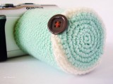 Diy Crocheted Camera Lens Cozy