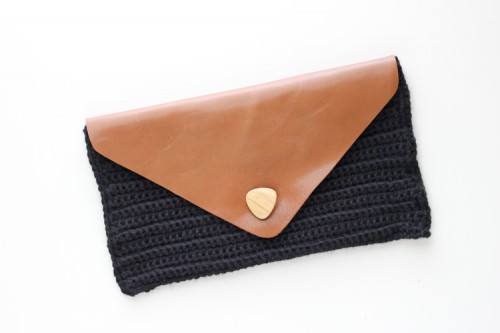 Cool DIY Crocheted Leather Flap Clutch