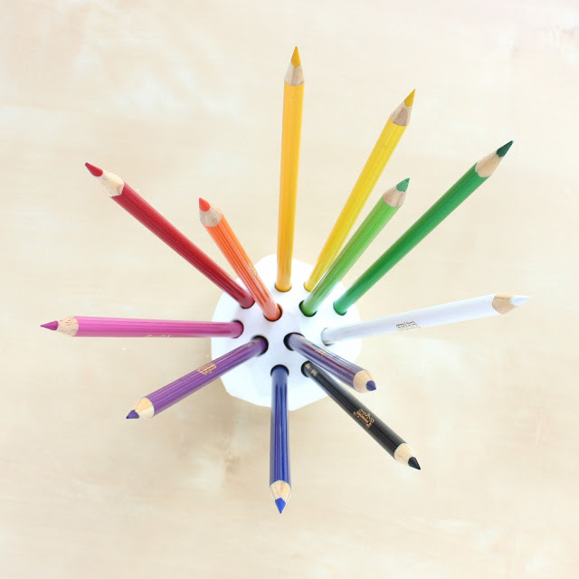 Picture Of diy geometric colored pencil holder  3