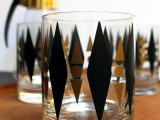 diy-gold-and-black-retro-cocktail-glasses-3