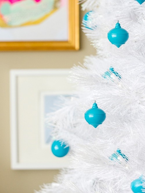 DIY High Gloss Wooden Christmas Ornaments