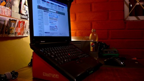 Diy Laptop Stand Made Of Shoe Box