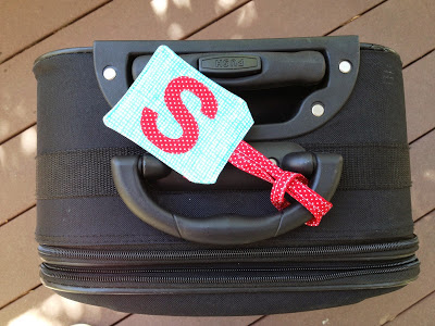 monogram luggage tags (via giftsforallmyfriends)