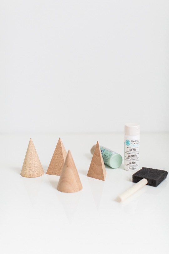 Picture Of diy mini wooden christmas trees  3
