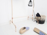 diy-nordic-inspired-wood-and-copper-clothing-rack-4