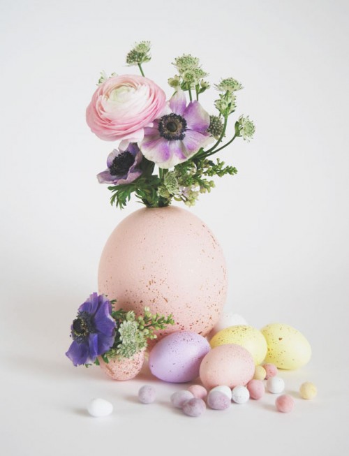 DIY Painted Pastel Egg Centerpiece