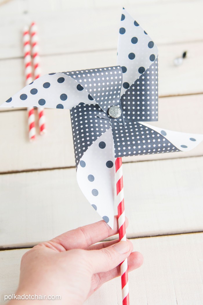 Picture Of diy patriotic pinwheels for independence day  9