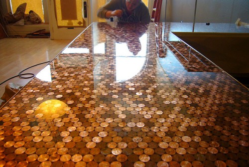 how to make a penny countertop (via nubcakes)
