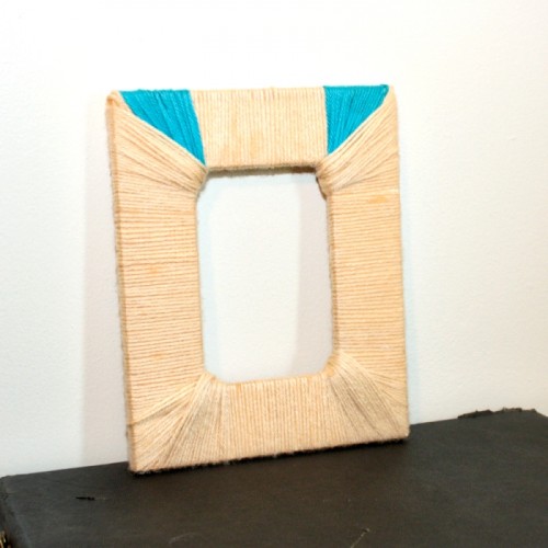 Diy Photo Frame Covered With Yarn