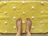 pompom bath rug