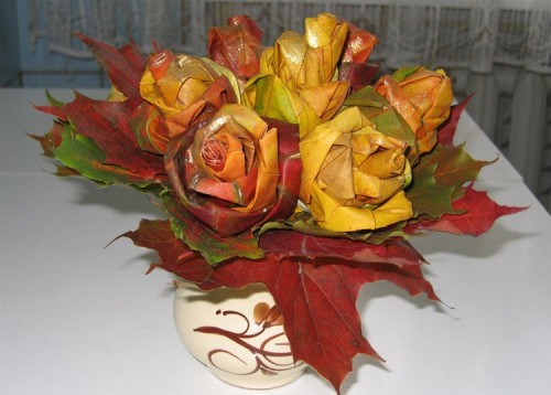 How To Make Pretty Roses from Maple Leaves