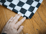 diy-rustic-checkers-game-not-to-be-bored-4