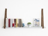 diy-shelf-of-a-wooden-board-and-a-leather-belt-1
